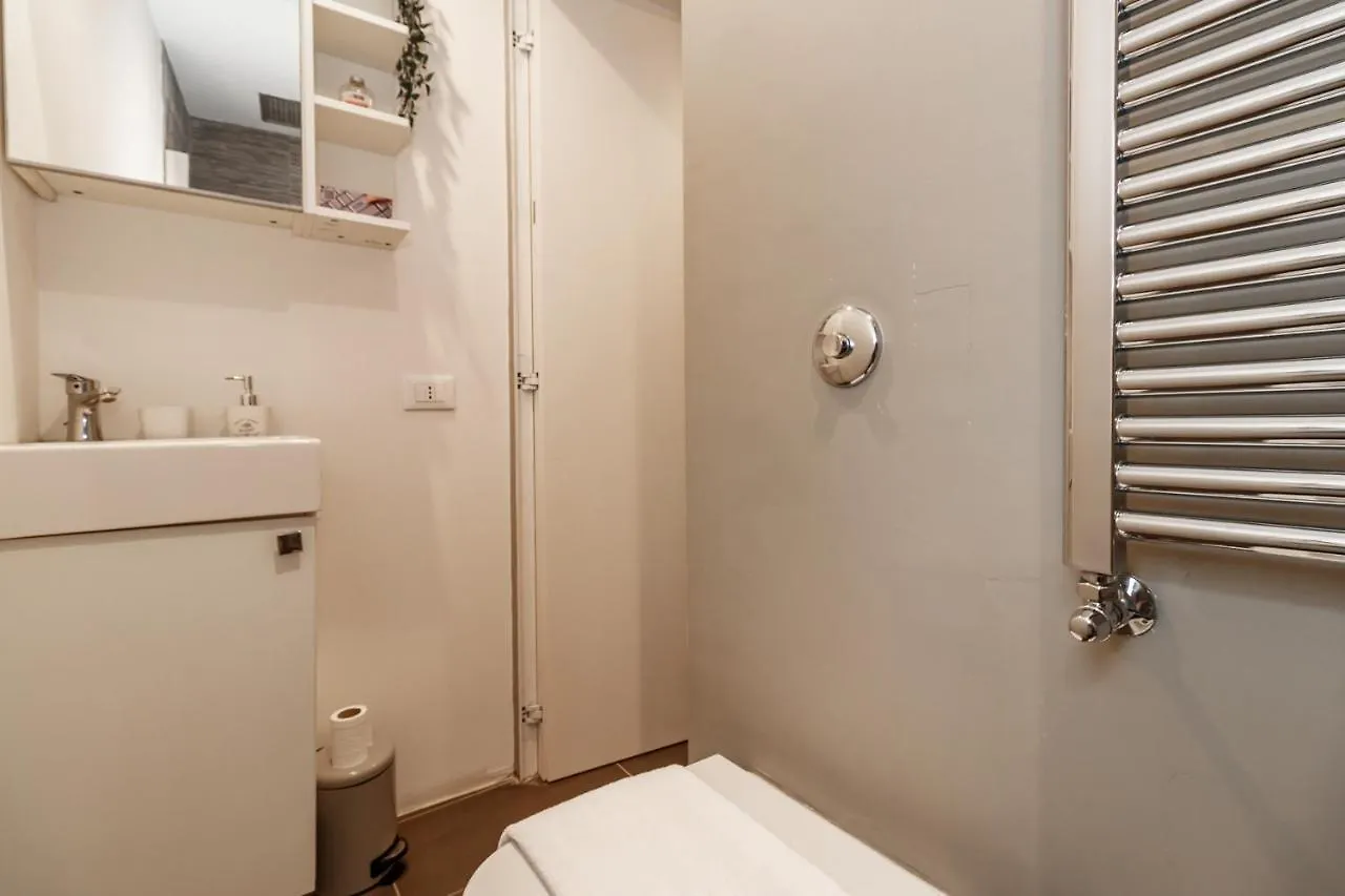 Porta Romana Apartment - Giulio Romano 15 Milano